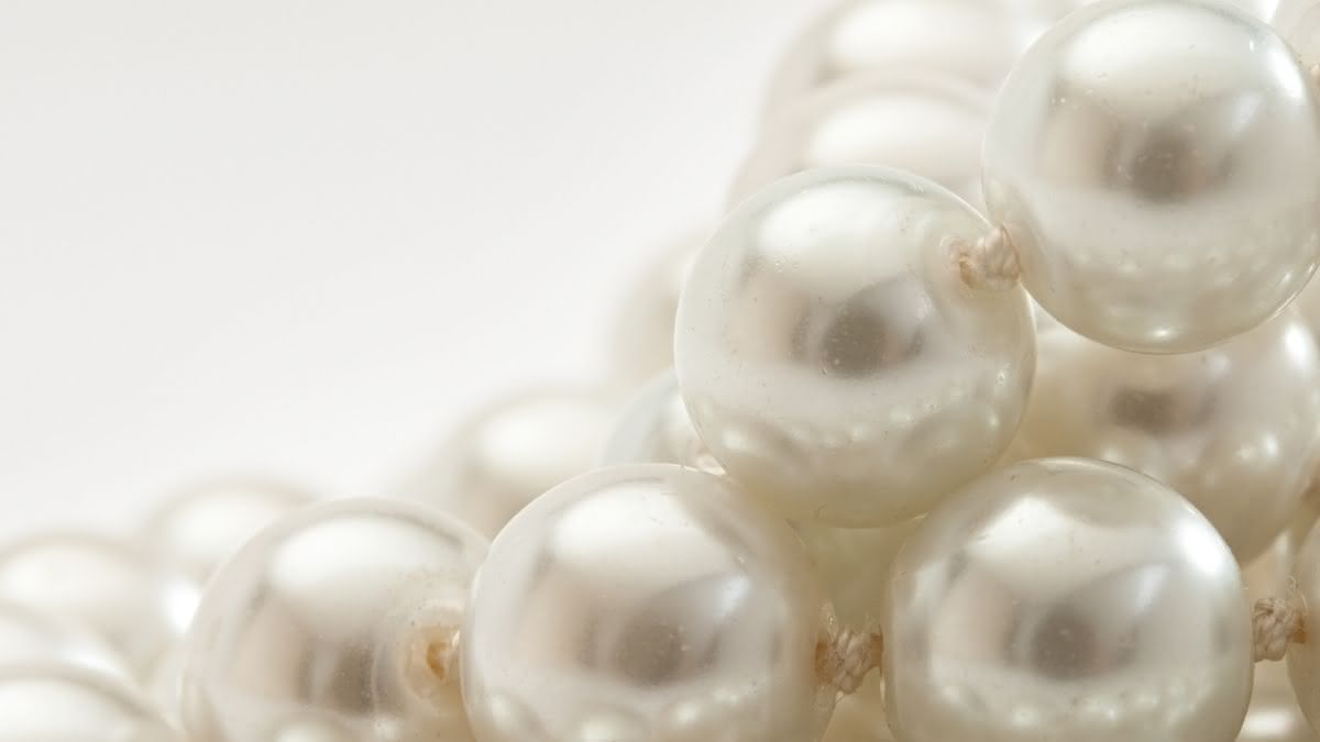 Cor perla: mira como usalo e fermosas combinacións