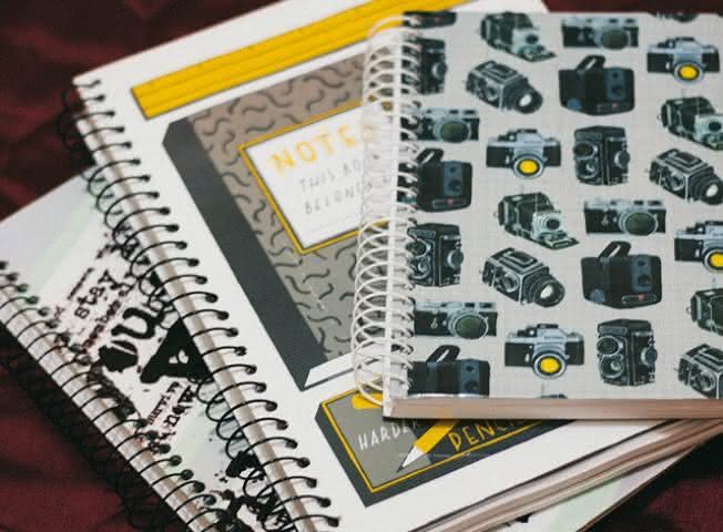 Copertă personalizată pentru notebook-uri: cum să faci și 62 de idei