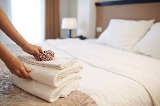 Naučte sa ustlať si posteľ (ako v 5-hviezdičkovom hoteli)